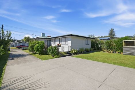 Photo of property in 17 Jameson Avenue, Fenton Park, Rotorua, 3010