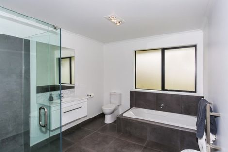 Photo of property in 199 Glenbrook Waiuku Road, Glenbrook, 2681