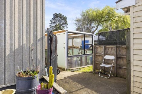 Photo of property in 8a Fitzroy Street, Normanby, Hawera, 4614