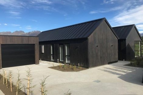 Photo of property in 5 Kotuku Lane, Jacks Point, Queenstown, 9371