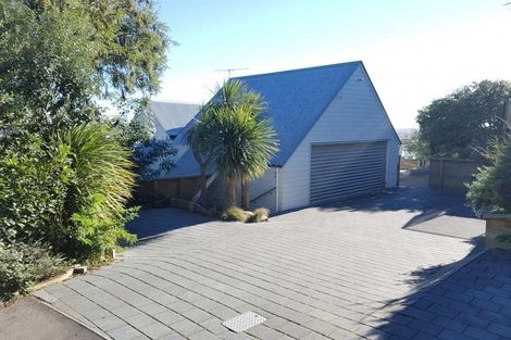 Photo of property in 2 Hobday Lane, Mount Pleasant, Christchurch, 8081