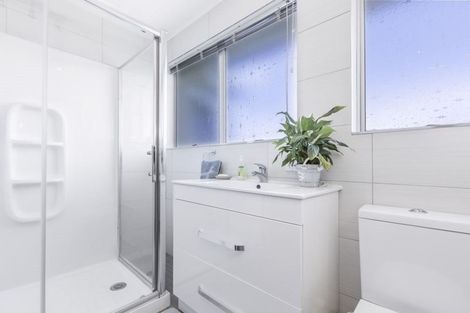 Photo of property in 4 Carmen Terrace, Snells Beach, 0920