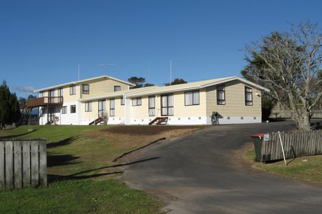 Photo of property in 1 Haruru Falls Road, Haruru, 0204