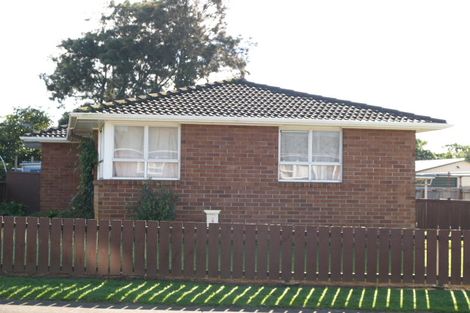 Photo of property in 20 Mcnaughton Avenue, Mangere East, Auckland, 2024