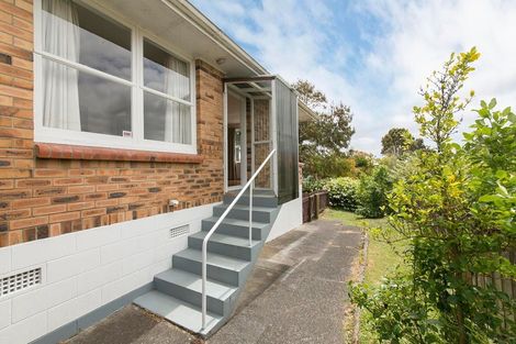 Photo of property in 4/135 Titirangi Road, New Lynn, Auckland, 0600