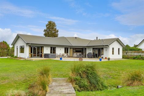Photo of property in 18 William Donald Drive, Solway, Masterton, 5810