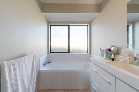 Photo of property in 24 Bellona Place, Flagstaff, Hamilton, 3210