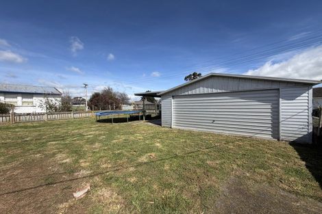 Photo of property in 16 Robertshawe Crescent, Dannevirke, 4930