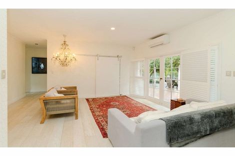 Photo of property in 37 Riverview Road, Kerikeri, 0230