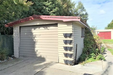 Photo of property in 1 Erskine Street, Winchester, 7985