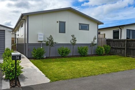 Photo of property in 3a Kingsbridge Drive, Burwood, Christchurch, 8083