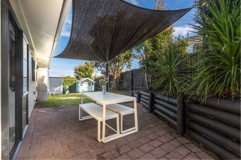 Photo of property in 66b Kurnell Drive, Botany Downs, Auckland, 2010