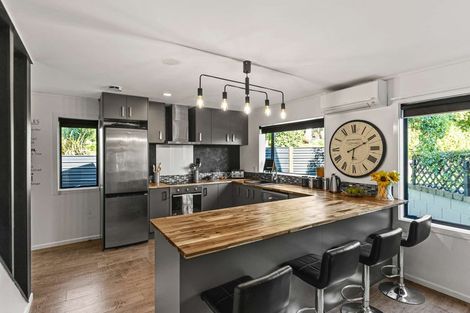 Photo of property in 123a Ravensdale Rise, Westmorland, Christchurch, 8025