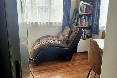 Photo of property in 10 Russell Street, Feilding, 4702