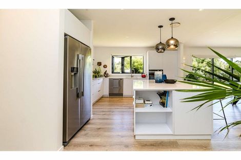 Photo of property in 15 Mandeno Drive, Kerikeri, 0230