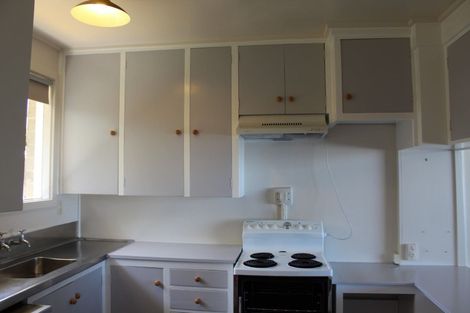 Photo of property in 92 Eglinton Road, Mornington, Dunedin, 9011