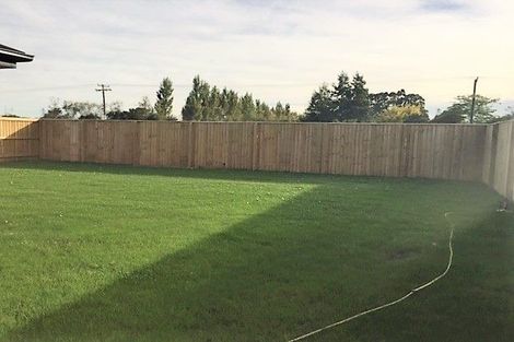 Photo of property in 15 Minerva Crescent, Woodend, 7610