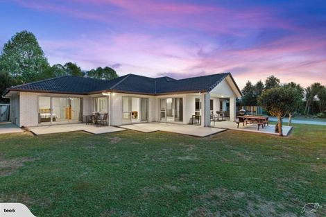 Photo of property in 80 Old Barn Road, Opaheke, Papakura, 2584