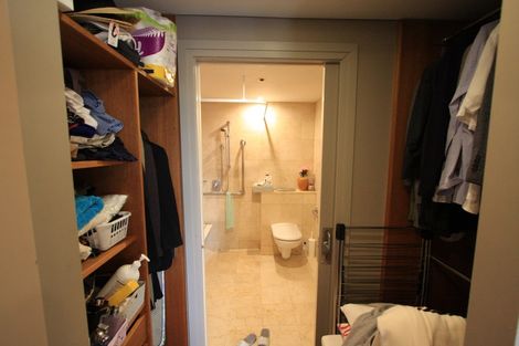 Photo of property in The Metropolis Apartments, 2715/1 Courthouse Lane, Auckland Central, Auckland, 1010