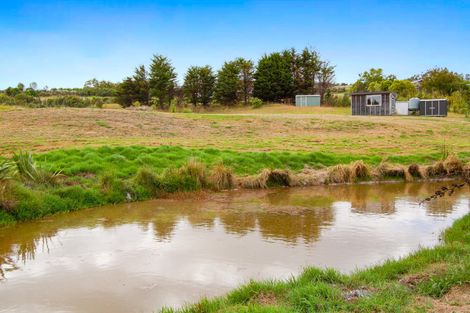 Photo of property in 306 Oneriri Road, Kaiwaka, 0573