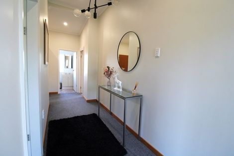 Photo of property in 27 Brighton Road, Green Island, Dunedin, 9018