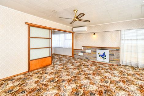 Photo of property in 1 Sterling Avenue, Manurewa East, Auckland, 2102