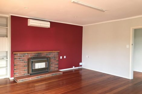 Photo of property in 24 Severn Street, Island Bay, Wellington, 6023