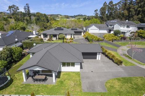 Photo of property in 15 Louise Drive, Ohauiti, Tauranga, 3112