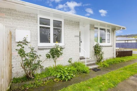 Photo of property in 1/19 Clouston Park Road, Clouston Park, Upper Hutt, 5018