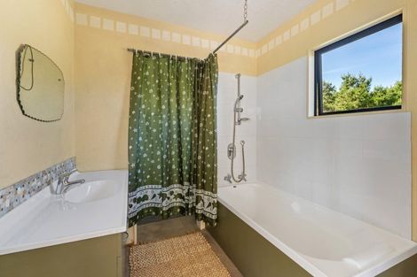 Photo of property in 86 Clayton Street, Kakanui, Oamaru, 9495