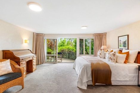 Photo of property in 12 Shortland Place, Havelock North, 4130