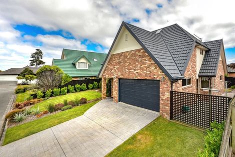 Photo of property in 1 Evenwood Place, Waimairi Beach, Christchurch, 8083