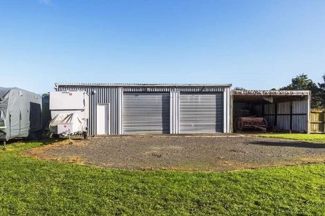 Photo of property in 16 Shakespeare Road, Waiuku, 2681