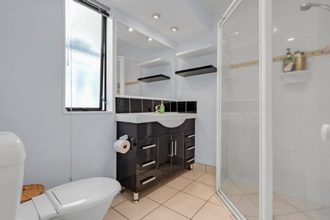 Photo of property in 41 Chadlington Avenue, Henderson, Auckland, 0612