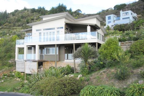 Photo of property in 17 Oceana Heights, Tairua, 3508