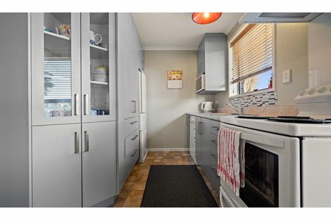 Photo of property in 2/110 Barbour Street, Waltham, Christchurch, 8011