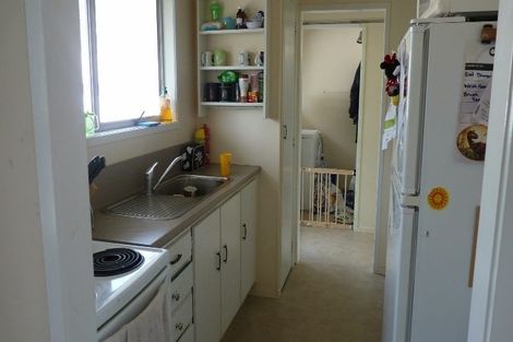 Photo of property in 6 Parvin Place, Pukekohe, 2120