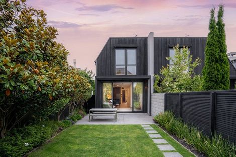 Photo of property in 2/37 Beveridge Street, Christchurch Central, Christchurch, 8013