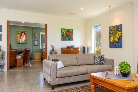 Photo of property in 1/239 Lake Ferry Road, Martinborough, 5781