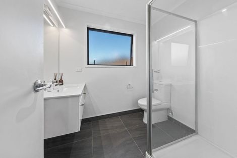 Photo of property in 120 Hillpark Drive, Pokeno, 2402