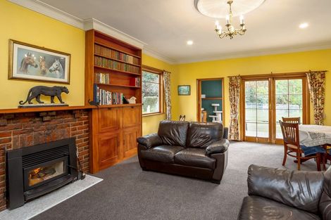 Photo of property in 1034 Waitahora Road, Waitahora, Dannevirke, 4971