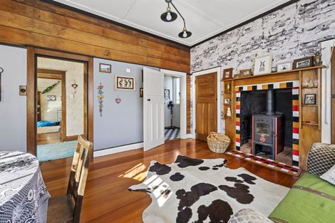 Photo of property in 21 Egmont Street, Patea, 4520