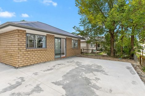 Photo of property in 1 Yeats Crescent, Fairfield, Hamilton, 3214