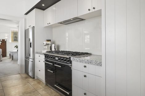 Photo of property in 15 Ings Avenue, Saint Clair, Dunedin, 9012