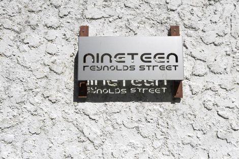 Photo of property in 19 Reynolds Street, The Glen, Dunedin, 9011