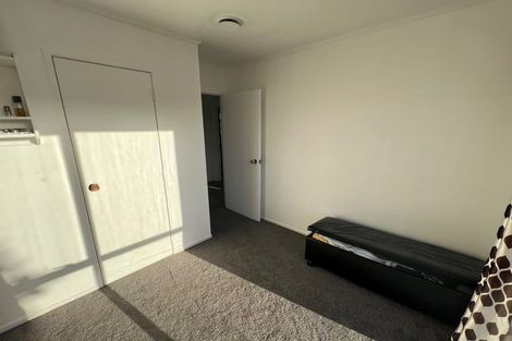 Photo of property in 2/18 Trimdon Street, Randwick Park, Auckland, 2105