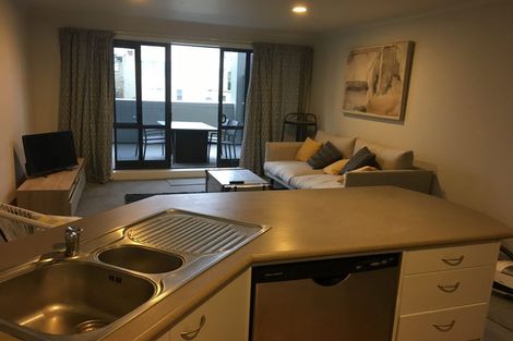 Photo of property in Paramount Apartments, 11/281 Maunganui Road, Mount Maunganui, 3116