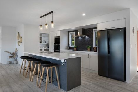 Photo of property in 12 Anatere Rise, Athenree, Katikati, 3177