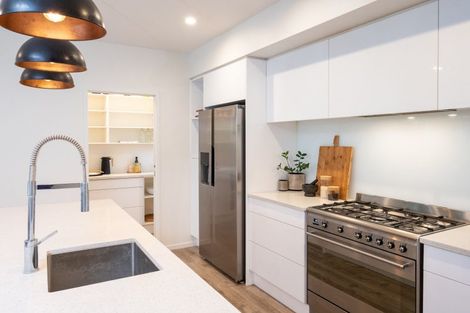 Photo of property in 131 Arataki Road, Havelock North, 4130