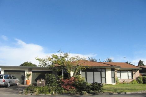 Photo of property in 8 Matthews Place, Taradale, Napier, 4112